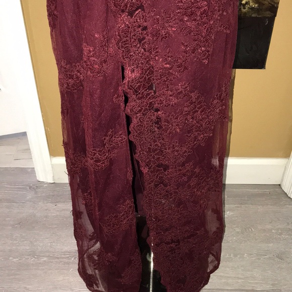 Fashion Nove burgundi dress large - Picture 2 of 6